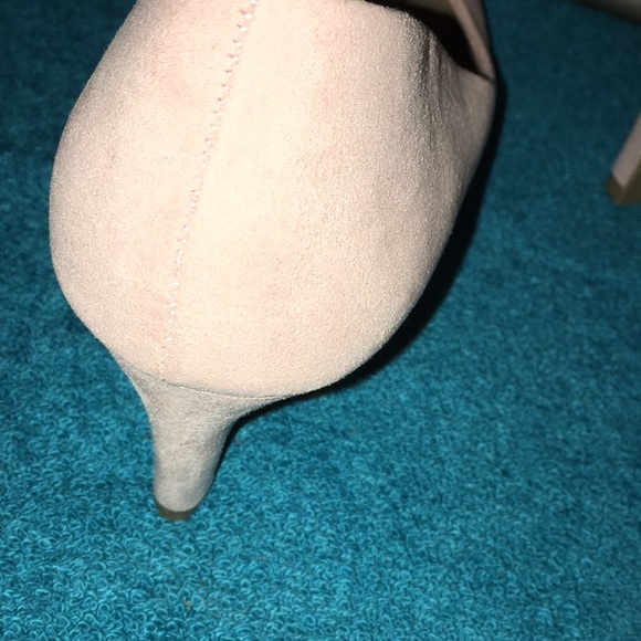 ❤️❤️ Super cute shoes NWT comfortable Pink Shoes - Picture 4 of 6